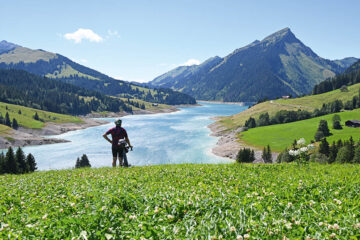 Schweizer Alpen mit dem Gravelbike