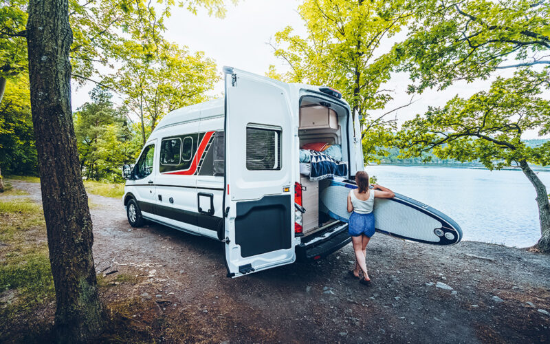 Camperin am Bodensee mit SUP und Camper