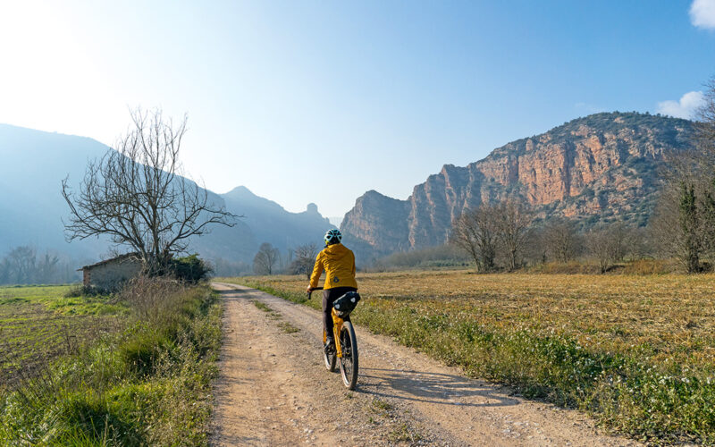 Radfahrerin auf der Lleida Route