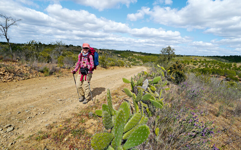 Wanderin auf der Via Algarviana